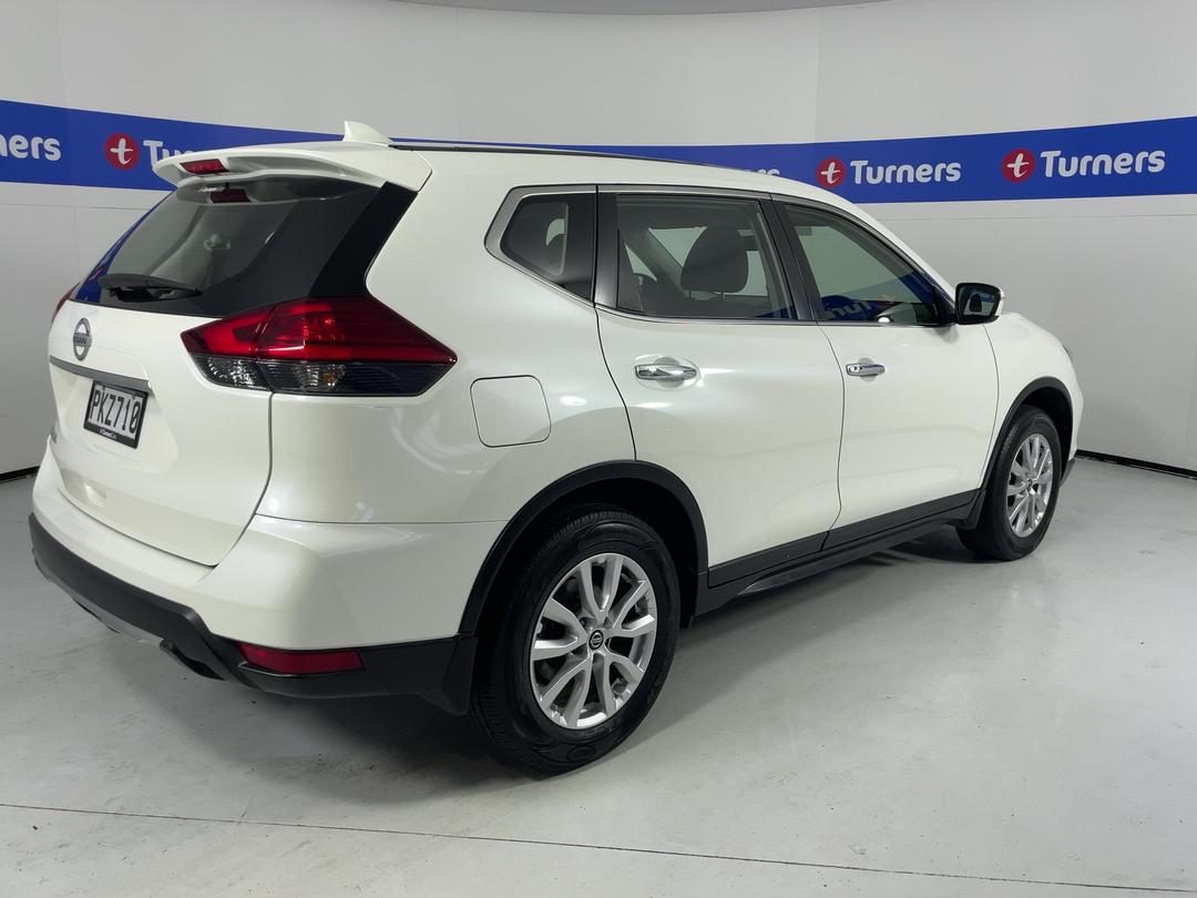 Photo '7' of Nissan X-Trail