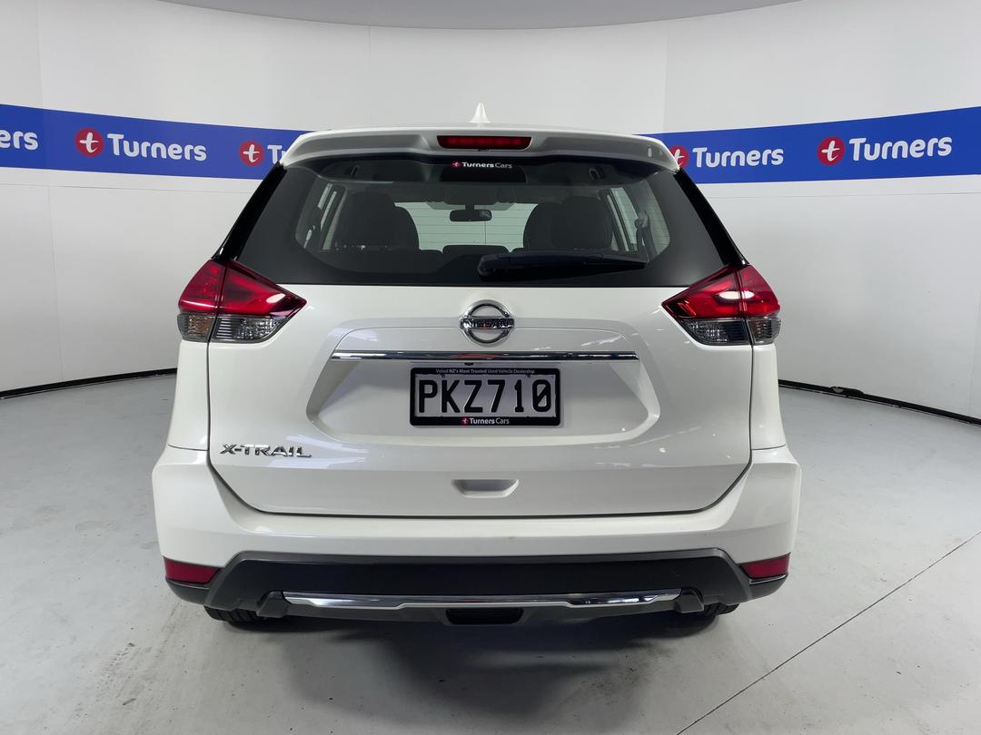 Photo '6' of Nissan X-Trail