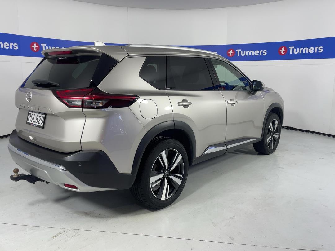 Photo '7' of Nissan X-Trail