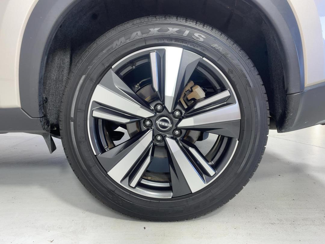 Photo '11' of Nissan X-Trail