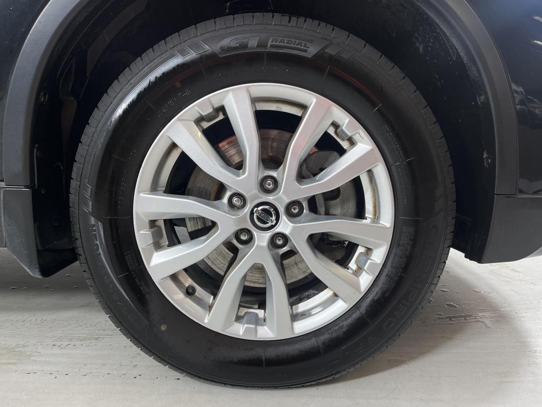 Photo '9' of Nissan X-Trail