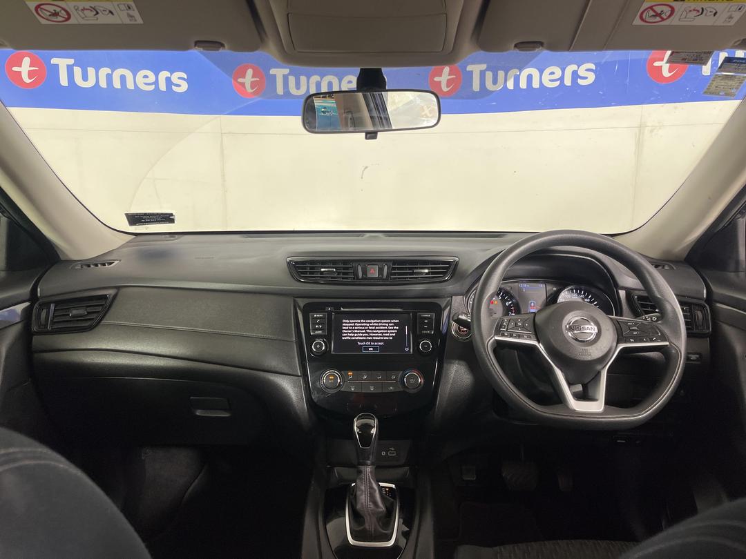 Photo '17' of Nissan X-Trail