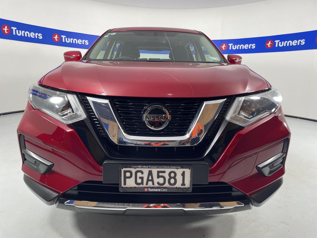 Photo '2' of Nissan X-Trail