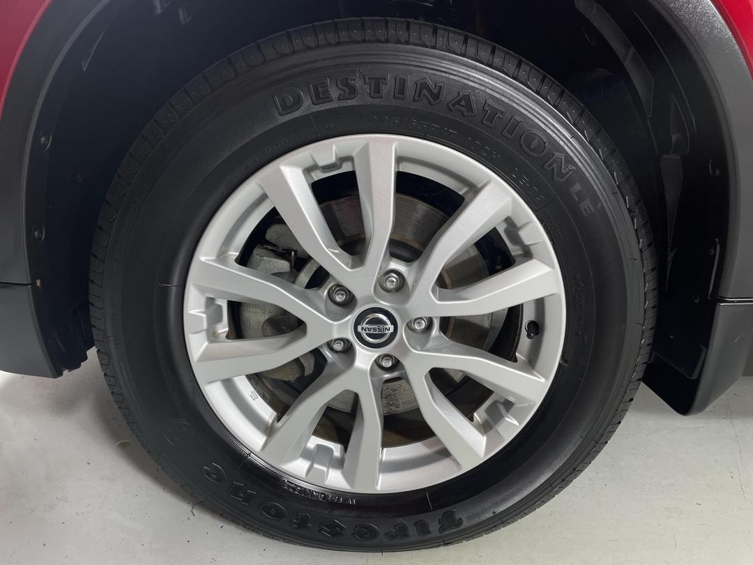 Photo '10' of Nissan X-Trail