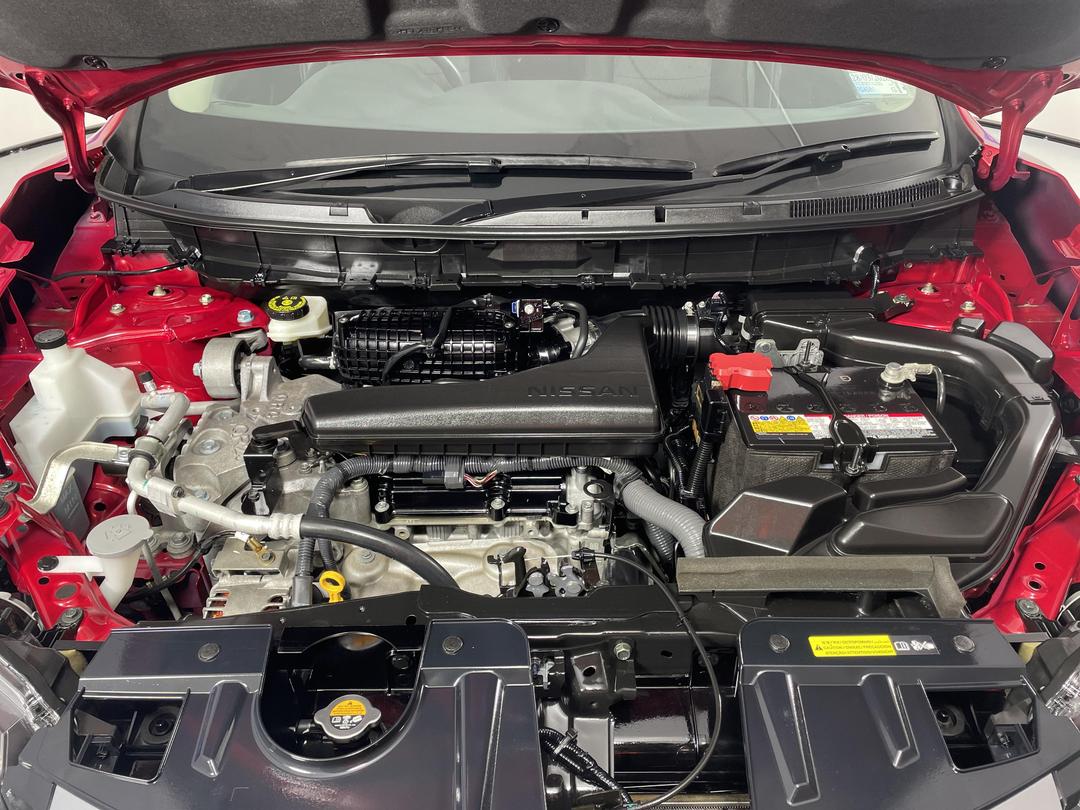 Photo '13' of Nissan X-Trail