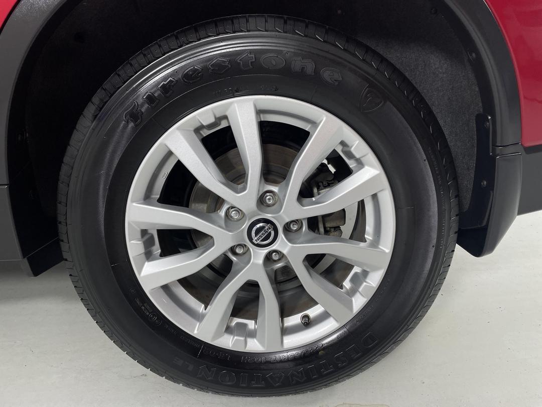 Photo '11' of Nissan X-Trail