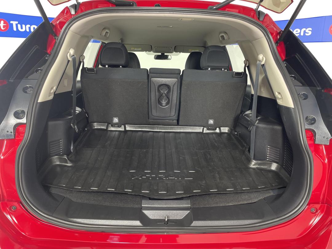 Photo '14' of Nissan X-Trail