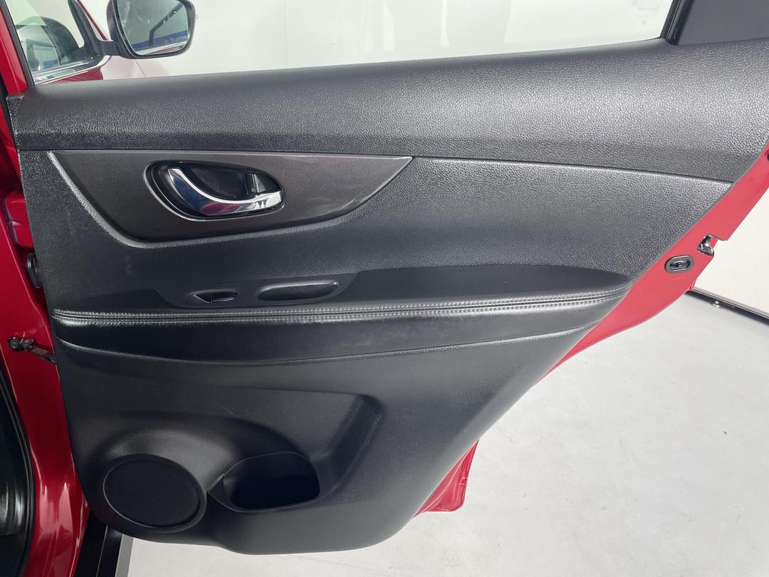 Photo '19' of Nissan X-Trail