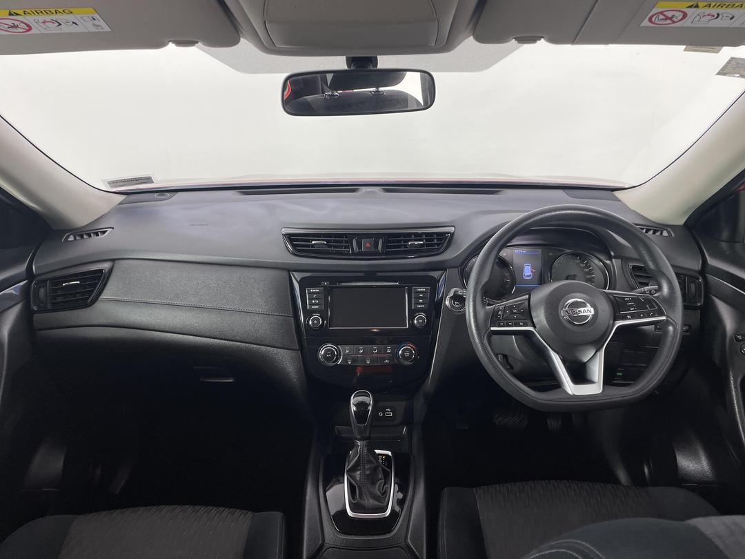 Photo '17' of Nissan X-Trail