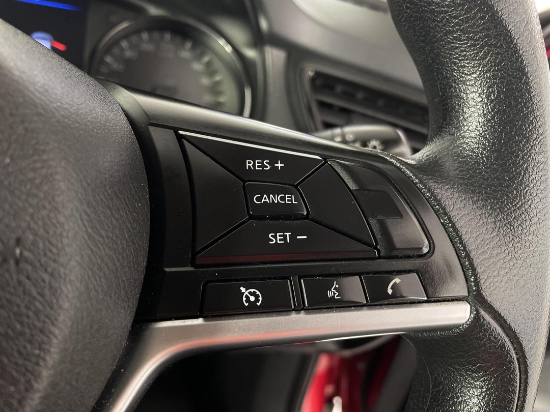 Photo '25' of Nissan X-Trail