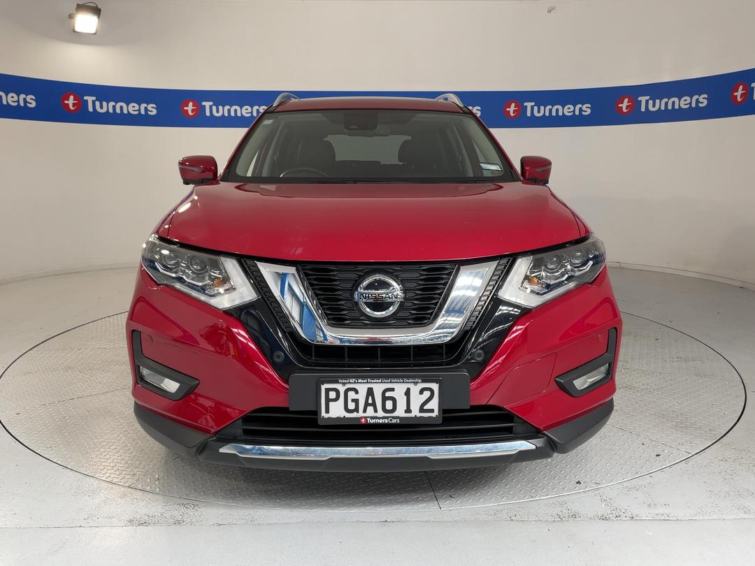 Photo '2' of Nissan X-Trail