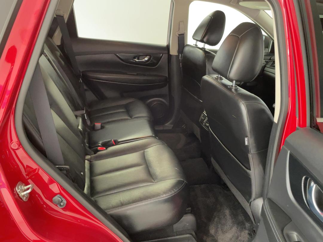 Photo '20' of Nissan X-Trail