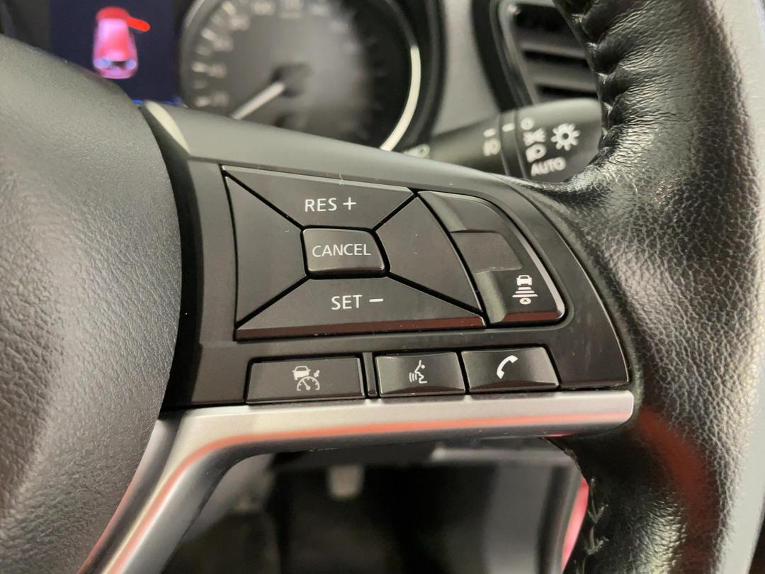 Photo '25' of Nissan X-Trail