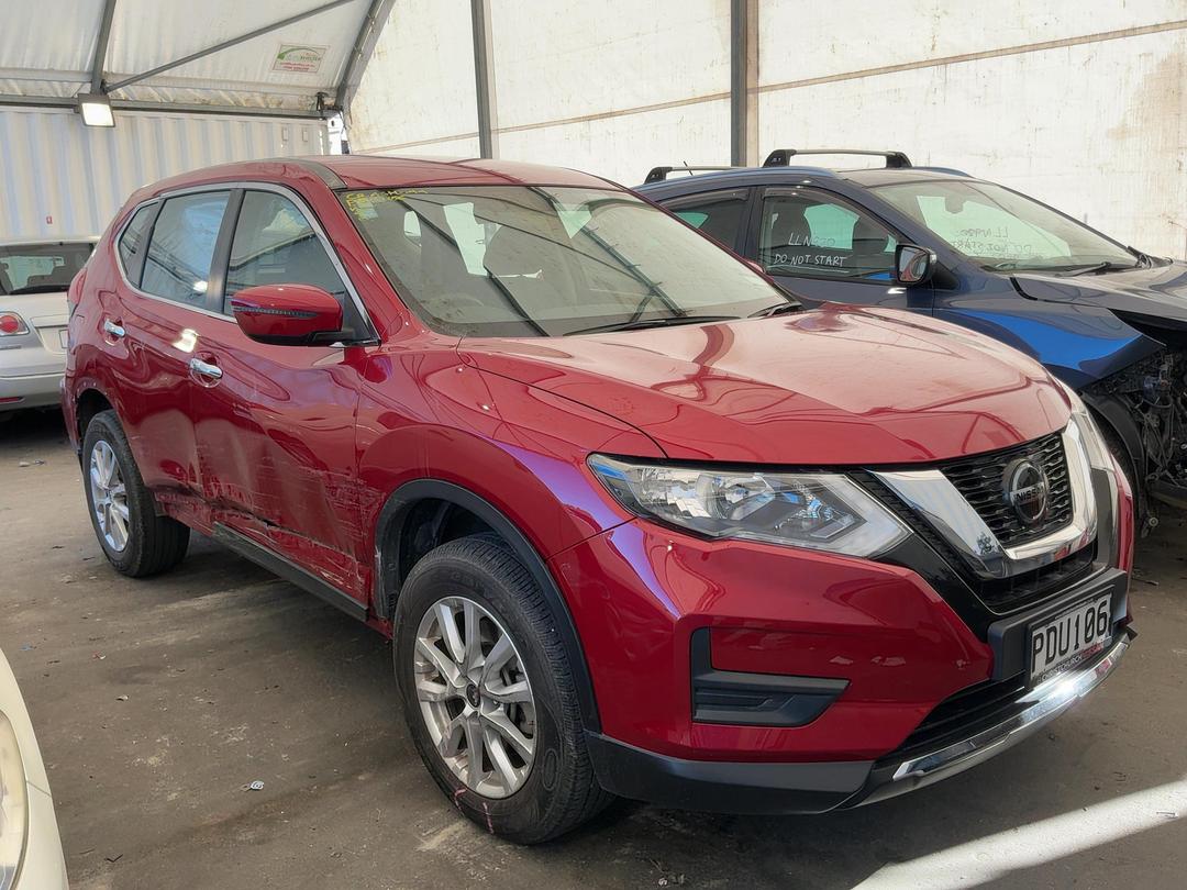 Photo '2' of Nissan X-Trail ST Photo '2' of Nissan X-Trail ST