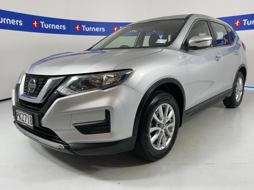 Photo '4' of Nissan X-Trail