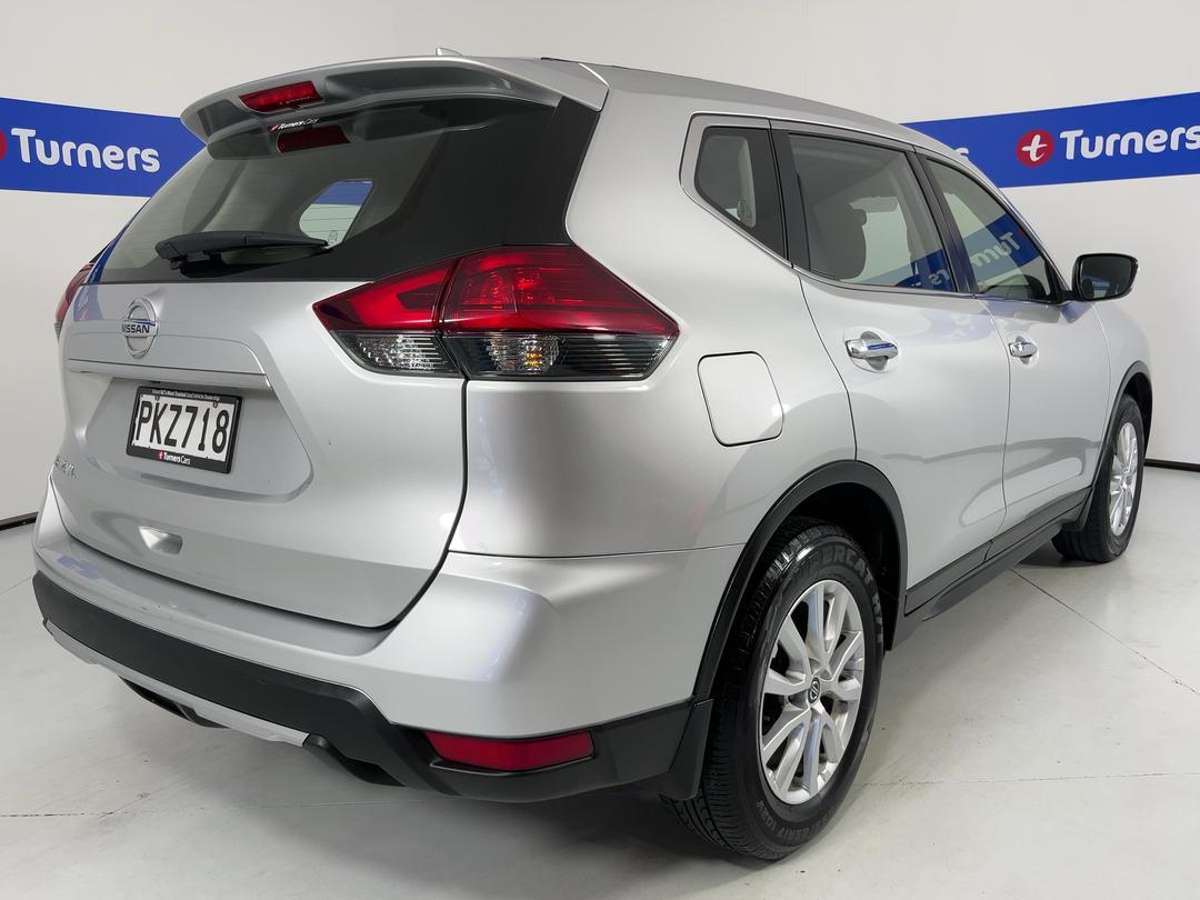 Photo '7' of Nissan X-Trail