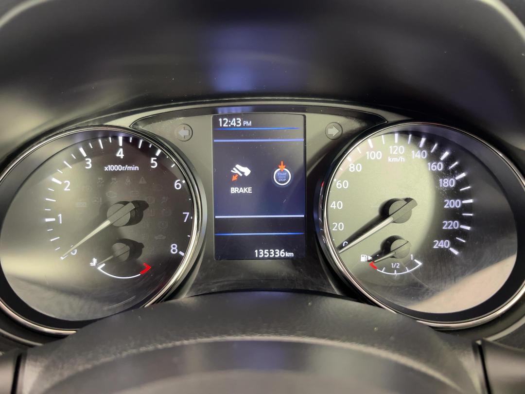 Photo '21' of Nissan X-Trail