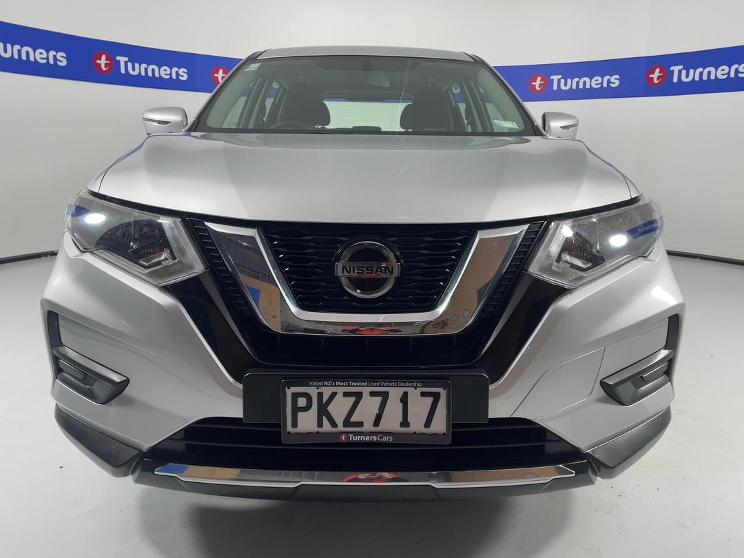 Photo '2' of Nissan X-Trail