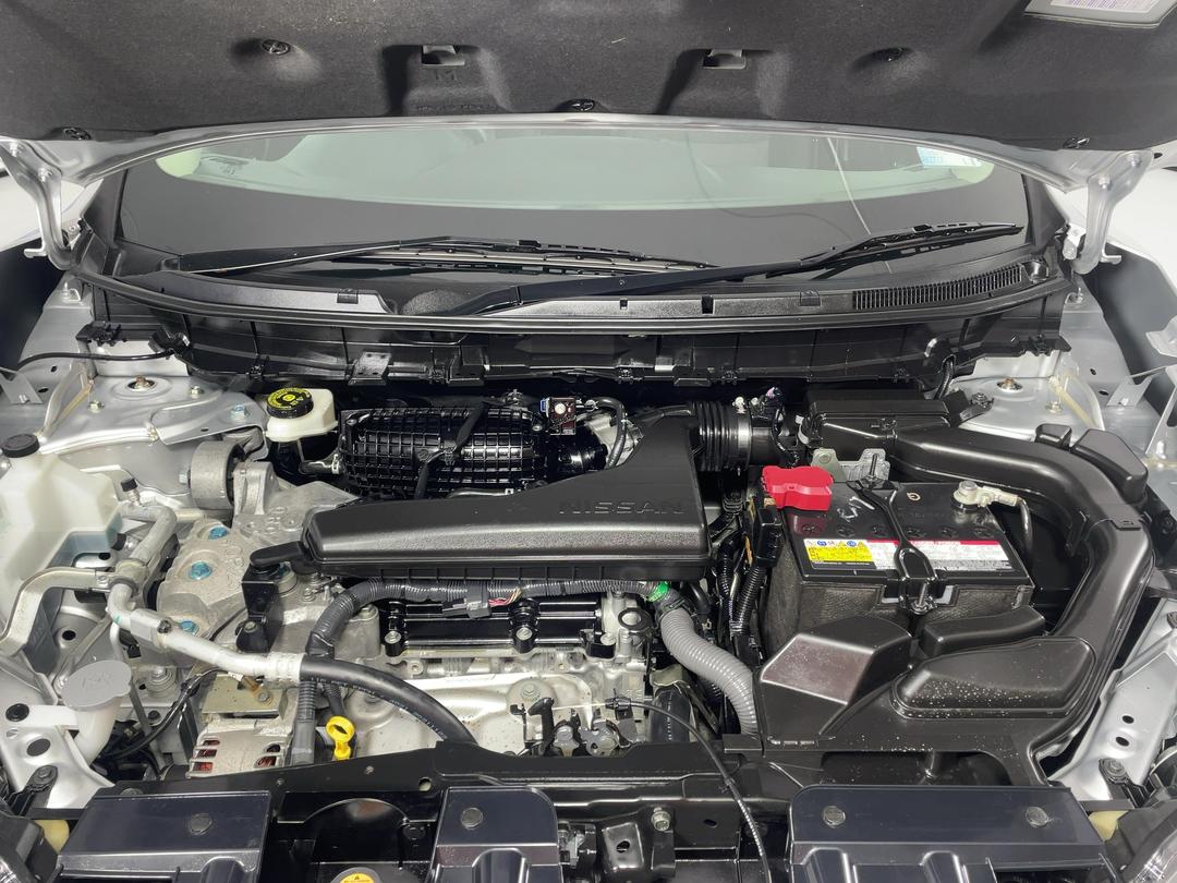 Photo '13' of Nissan X-Trail