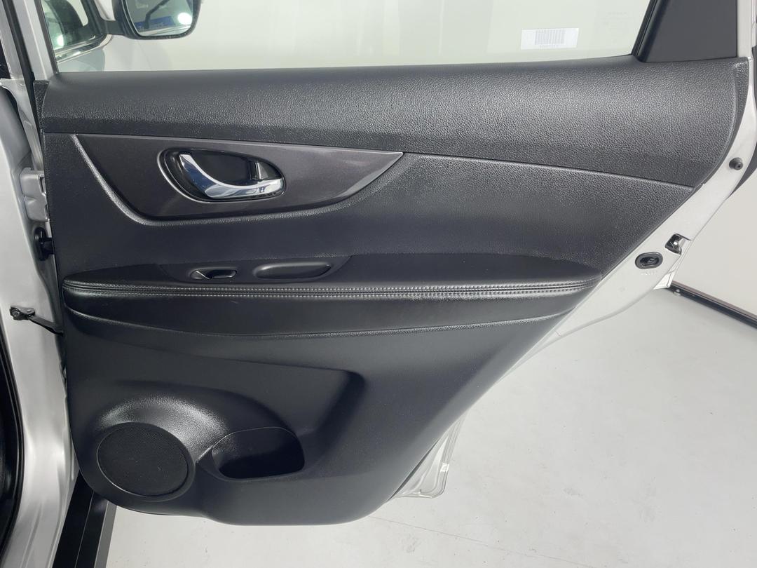 Photo '19' of Nissan X-Trail