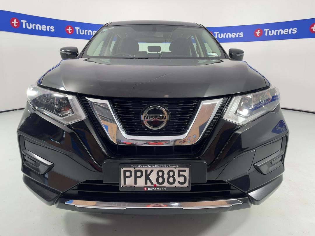 Photo '2' of Nissan X-Trail