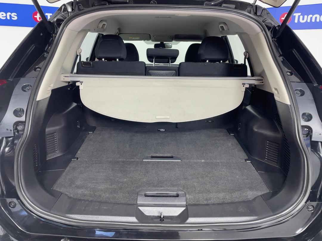 Photo '14' of Nissan X-Trail