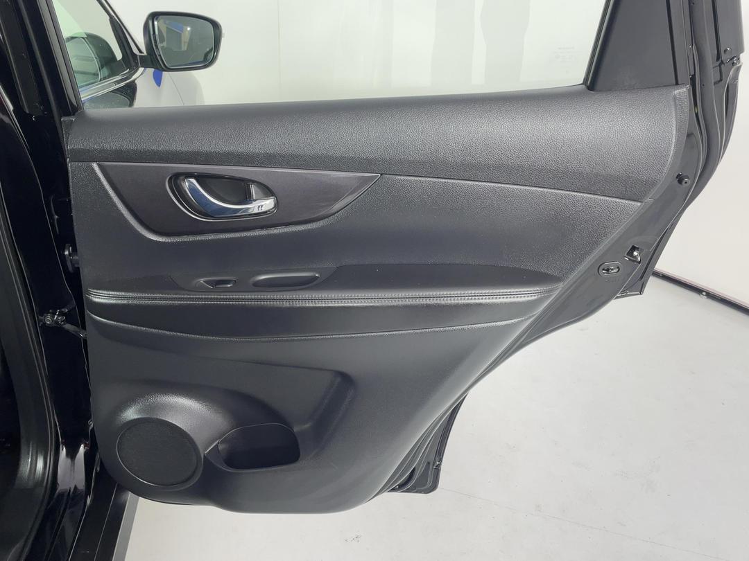 Photo '19' of Nissan X-Trail