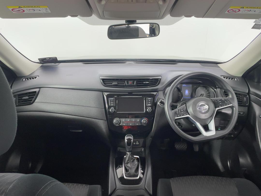 Photo '17' of Nissan X-Trail