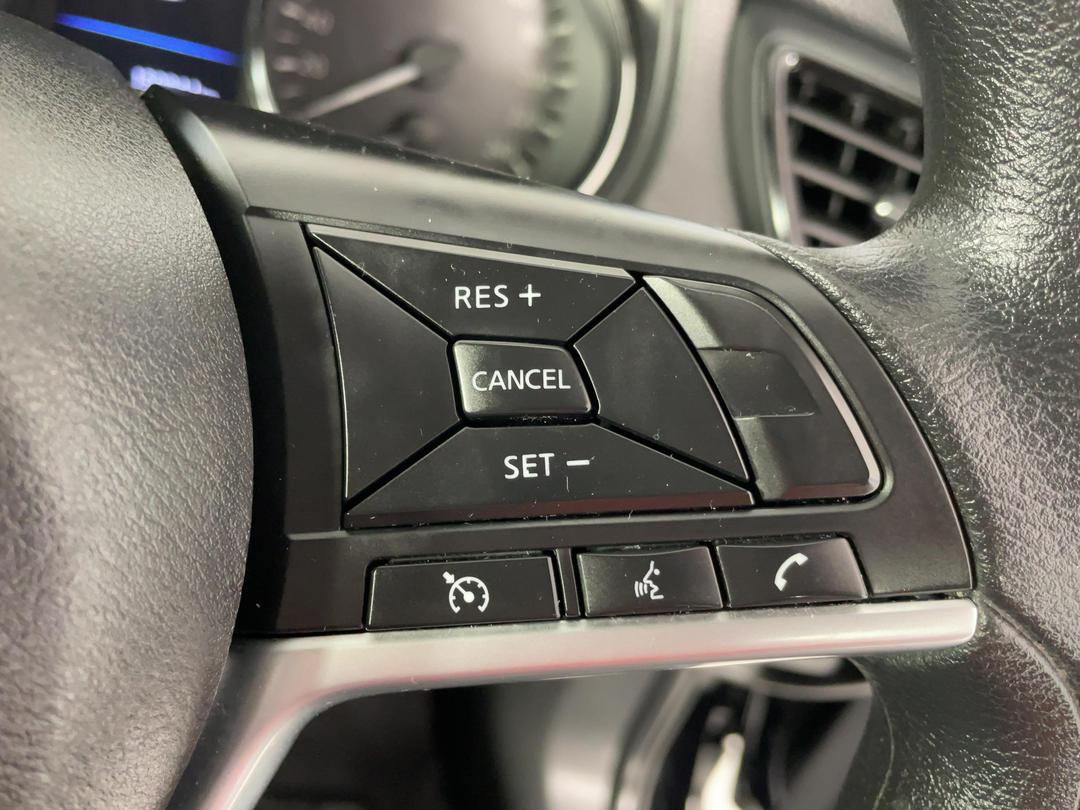 Photo '25' of Nissan X-Trail