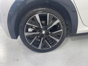 Photo '12' of Peugeot 208