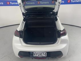 Photo '14' of Peugeot 208