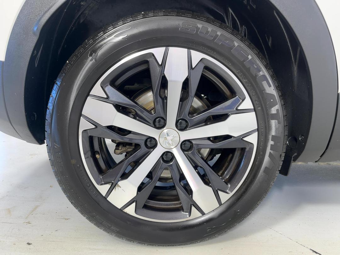 Photo '12' of Peugeot 3008