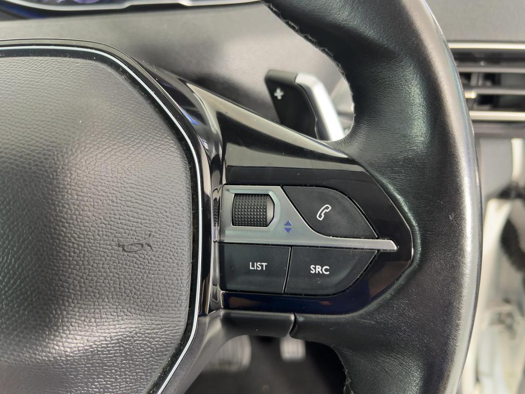 Photo '25' of Peugeot 3008