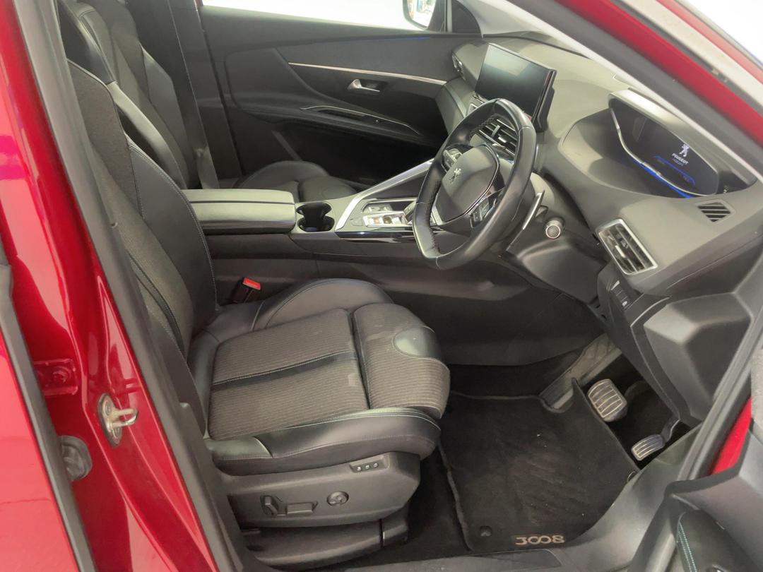 Photo '16' of Peugeot 3008