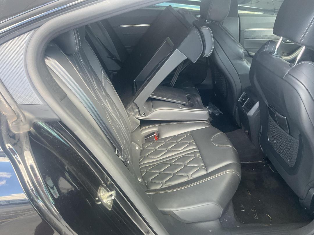 Photo '10' of Peugeot 508 GT