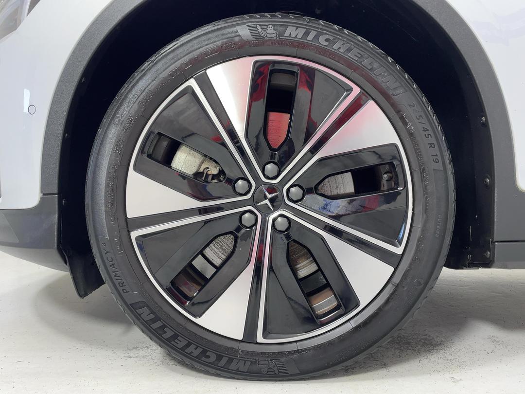 Photo '10' of Polestar Polestar 2