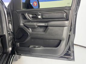 Photo '15' of RAM 1500