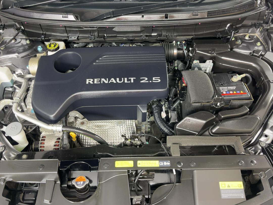 Photo '13' of Renault Koleos