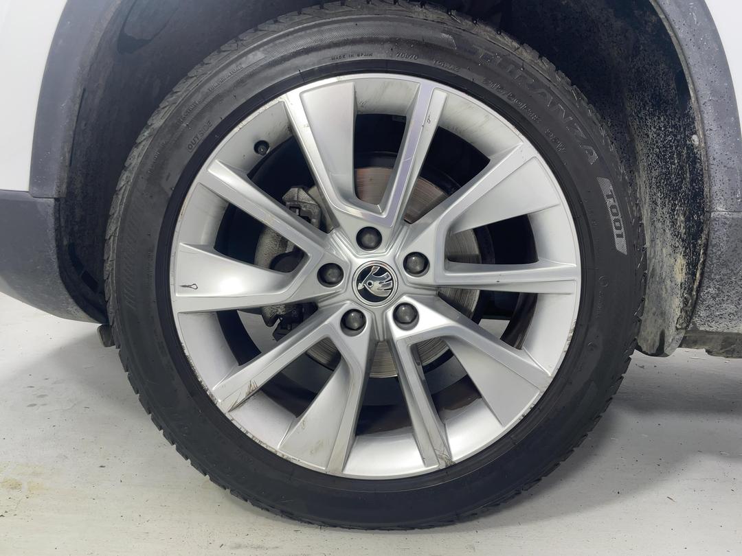Photo '10' of Skoda Karoq