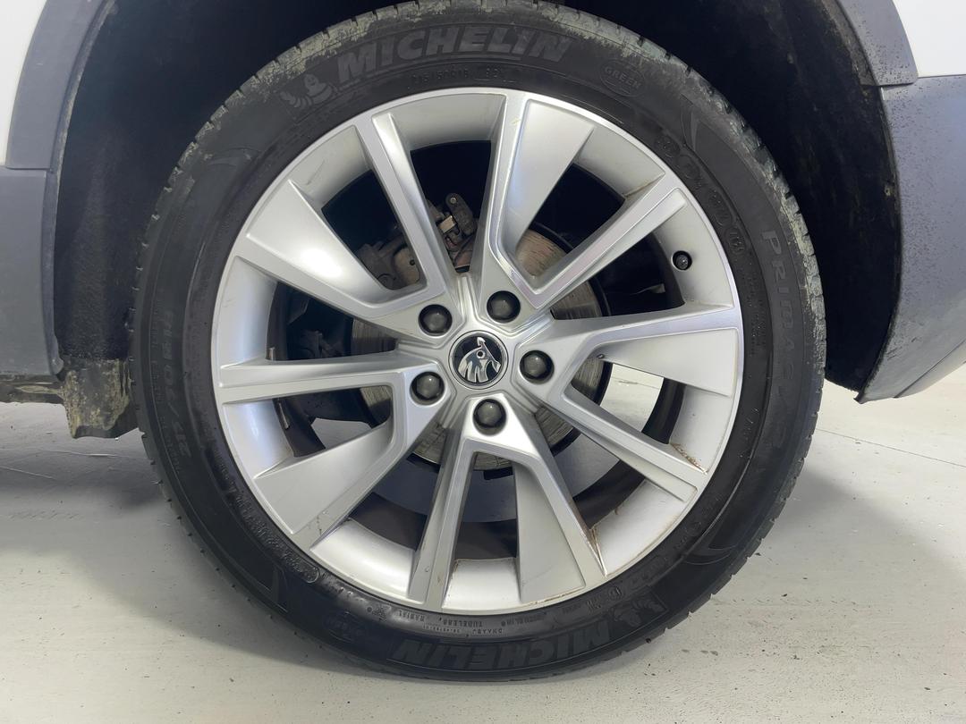 Photo '11' of Skoda Karoq