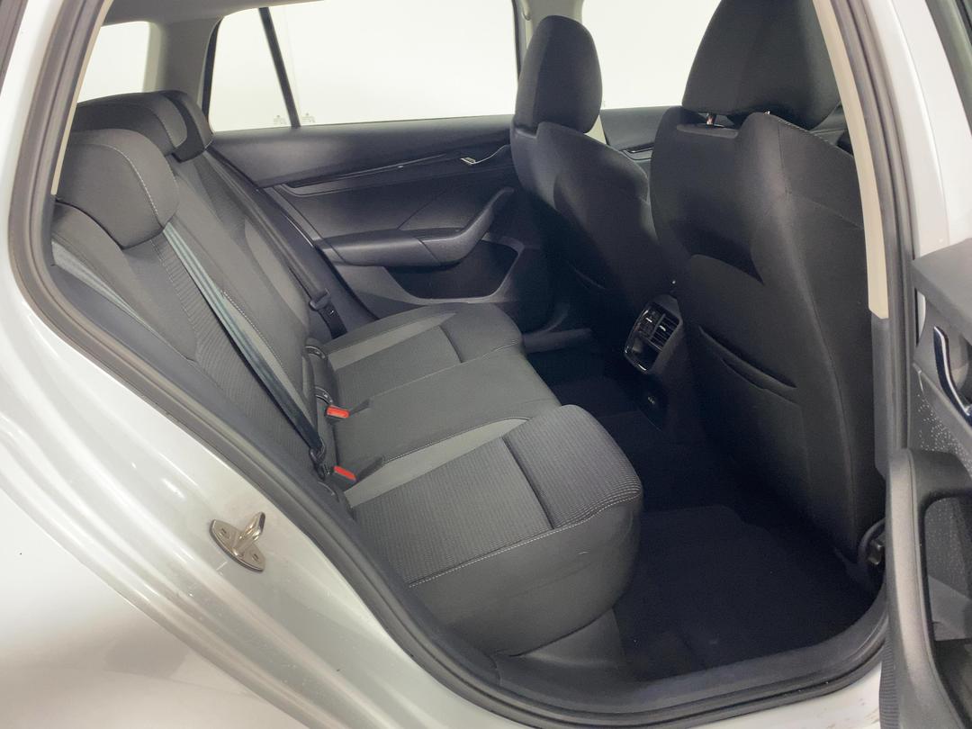 Photo '20' of Skoda Octavia