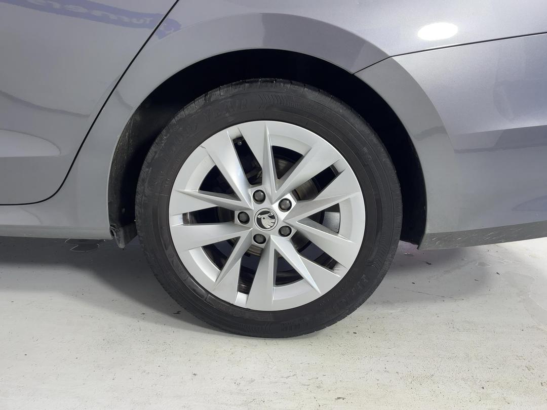 Photo '11' of Skoda Octavia