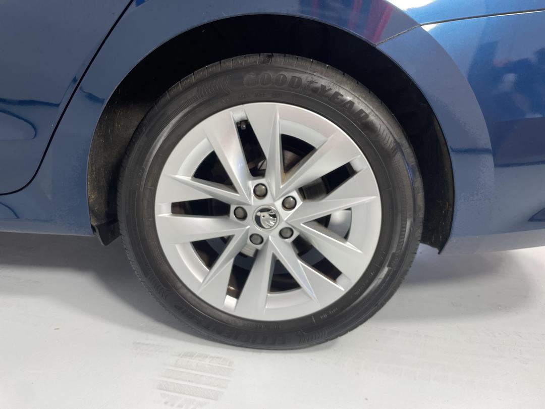 Photo '11' of Skoda Octavia