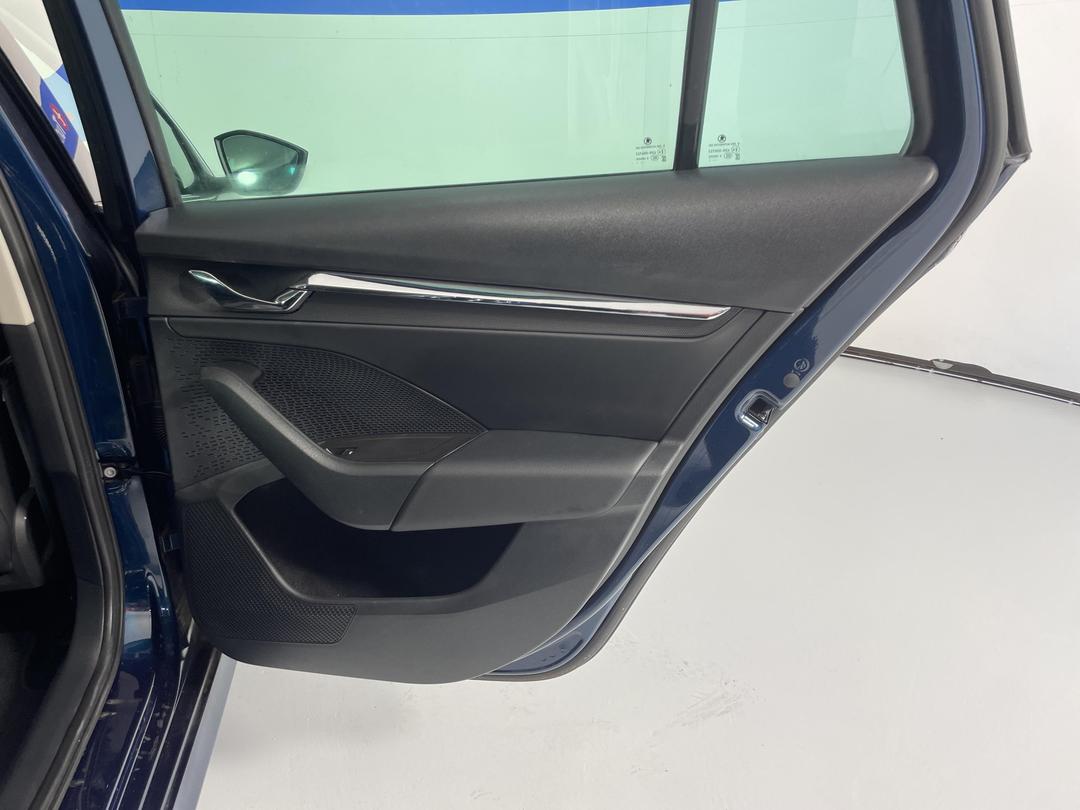 Photo '19' of Skoda Octavia