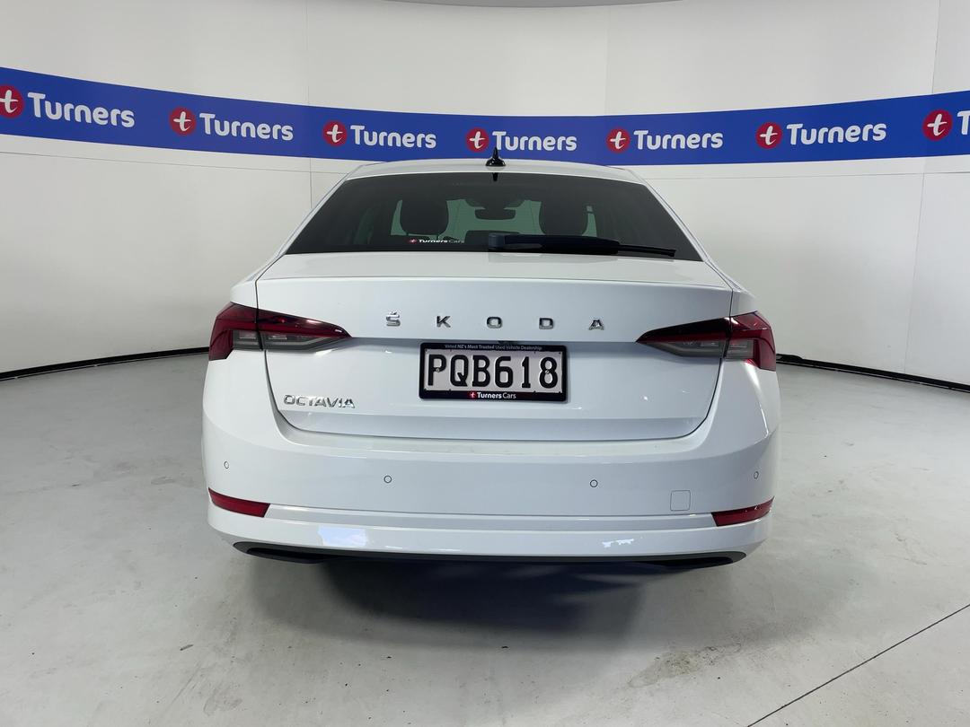 Photo '6' of Skoda Octavia
