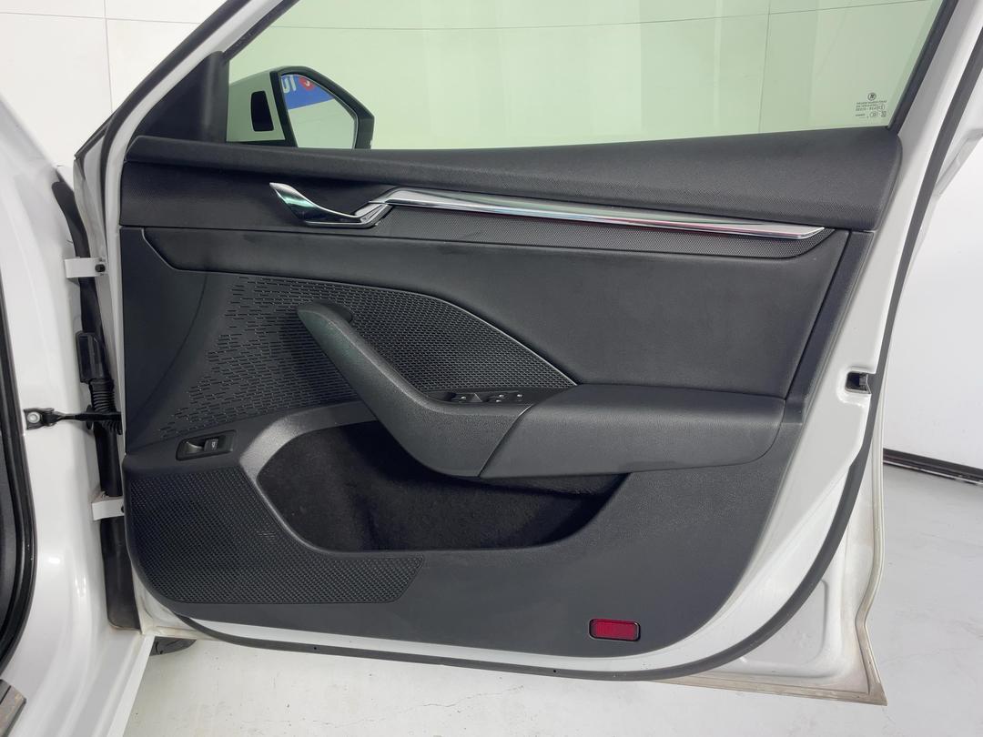 Photo '15' of Skoda Octavia