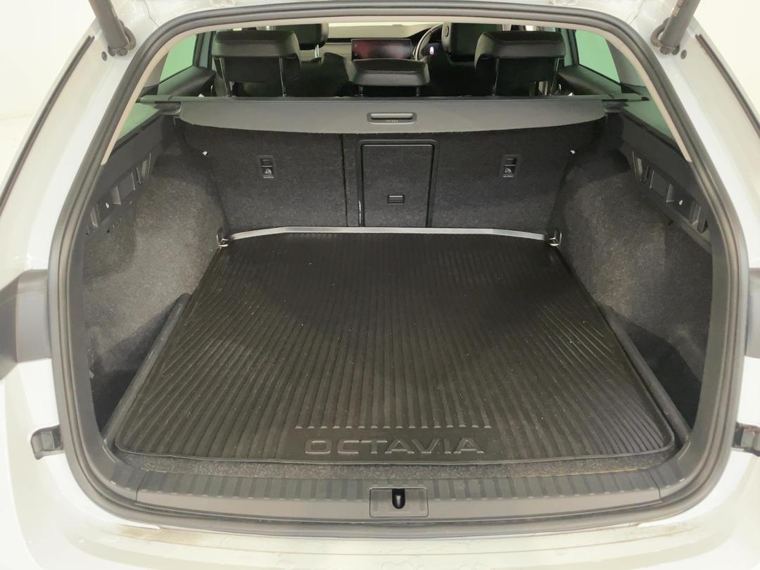 Photo '14' of Skoda Octavia