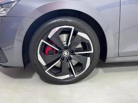 Photo '10' of Skoda Octavia