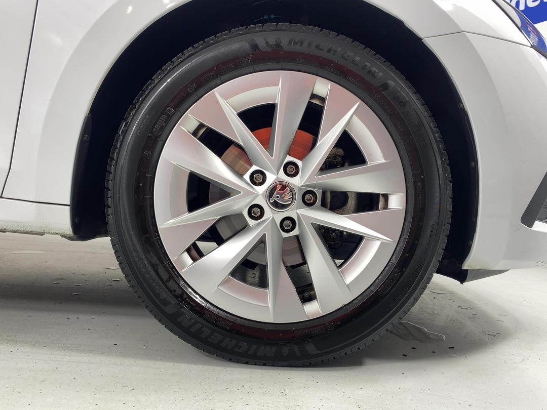 Photo '9' of Skoda Octavia