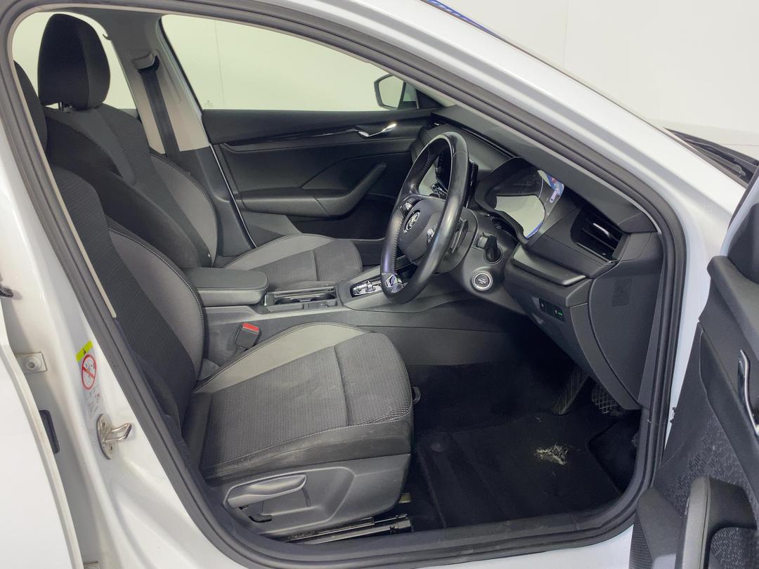 Photo '16' of Skoda Octavia